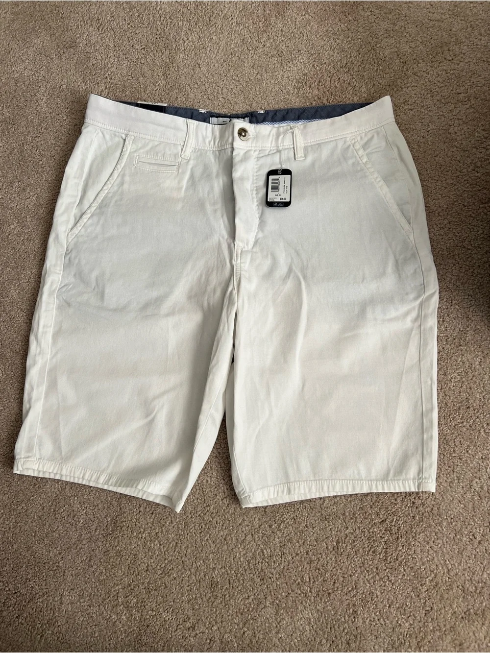 johnnie-O White Nassau Short 10.5” inseam